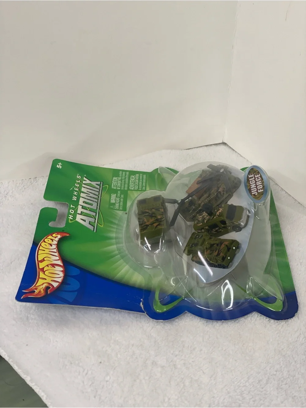 Hot Wheels Atomix Jungle Force Camouflage Military Vehicle Set  Five Camouflage